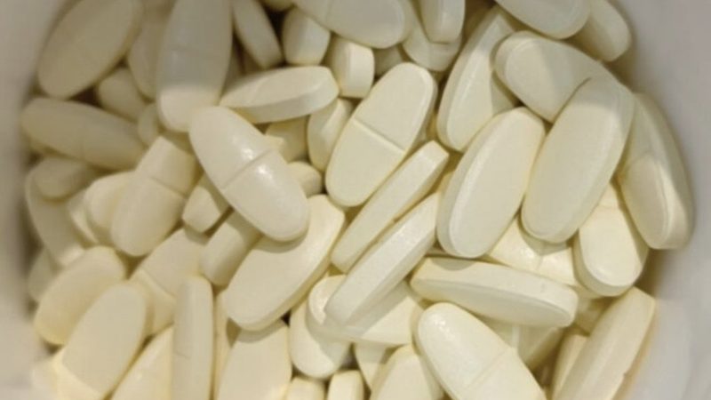 叶黄素护眼灯：揭秘其护眼原理与选购要点