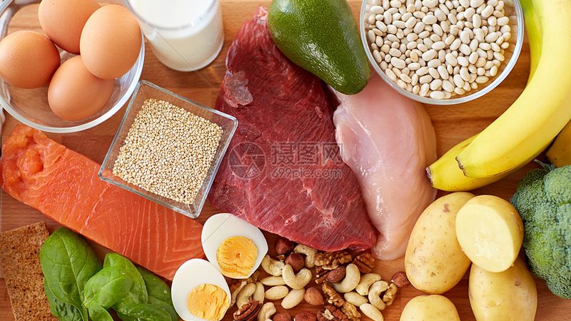 鱼油与复合维生素：性价比高的品牌如何选？**